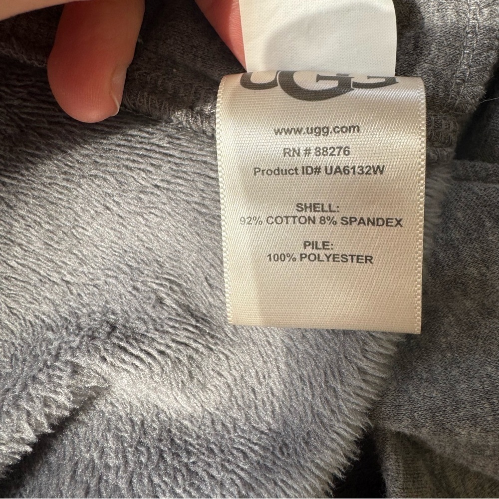UGG Gray Pichot poncho super soft High neck Layering Minimalist Coastal XS/S - Picture 8 of 9